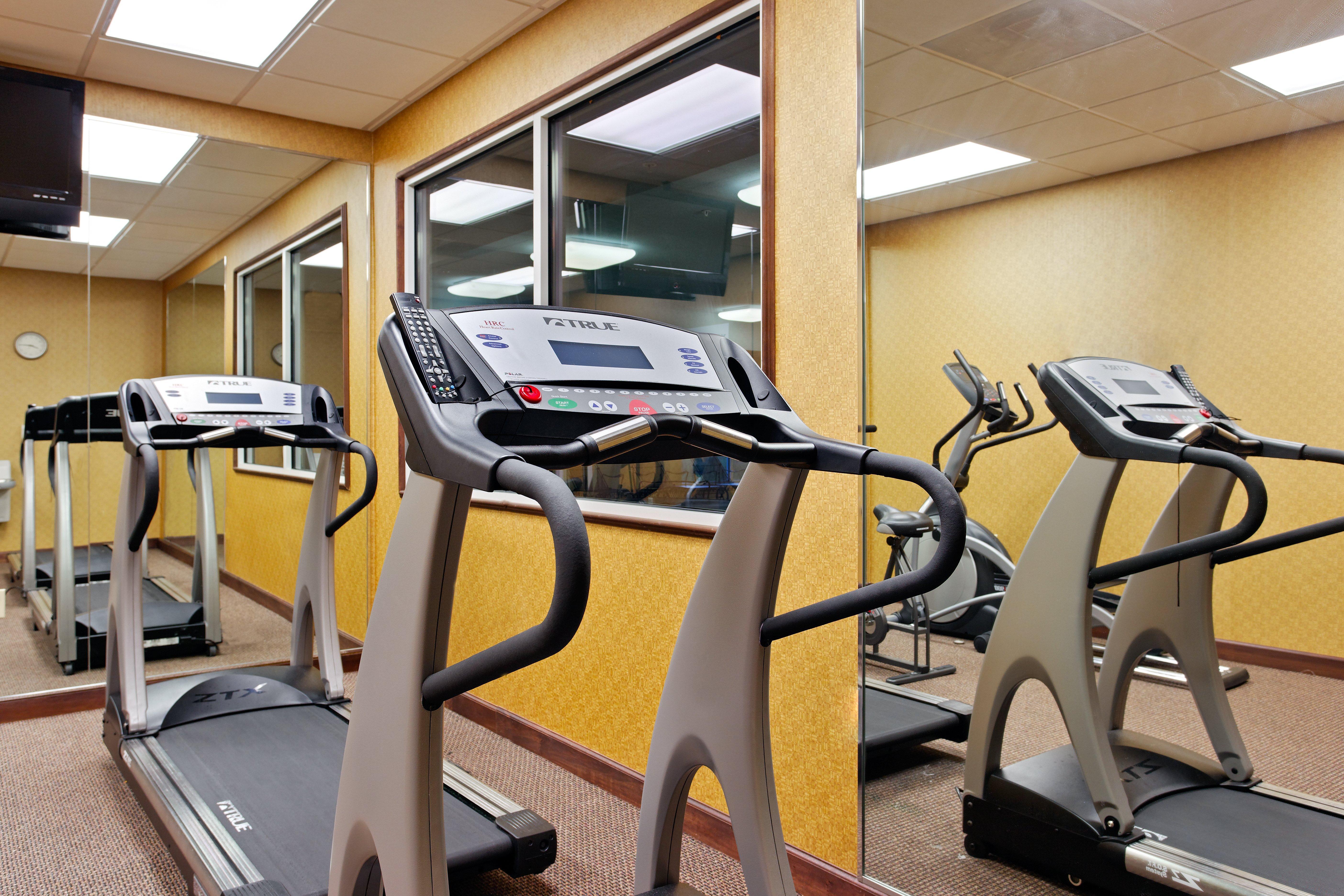 Holiday Inn Express & Suites Malvern By Ihg Luaran gambar